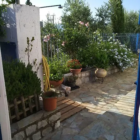 בית נופש Almyro